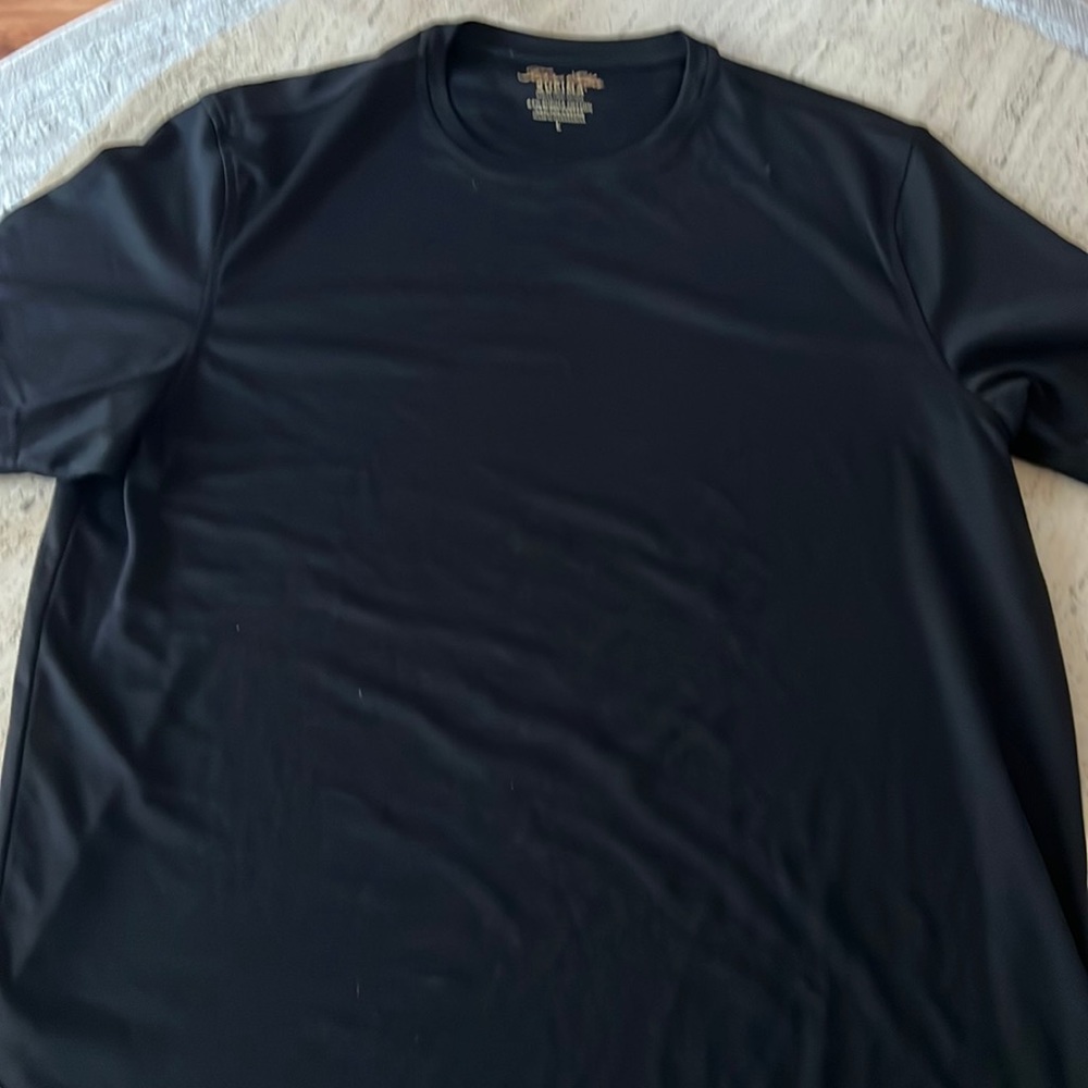 Short sleeve shirt